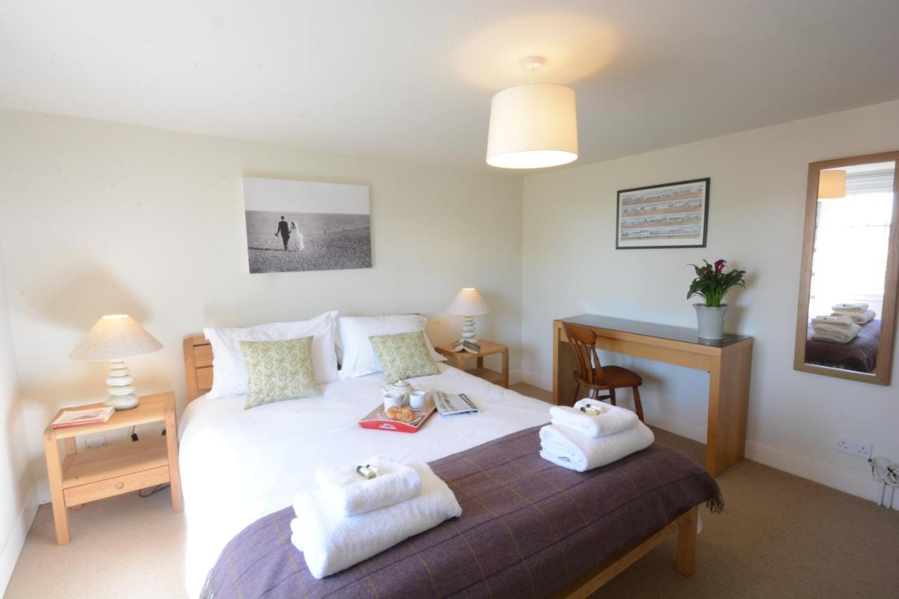 Pebble Beach Cottage, Aldeburgh Bagian luar foto