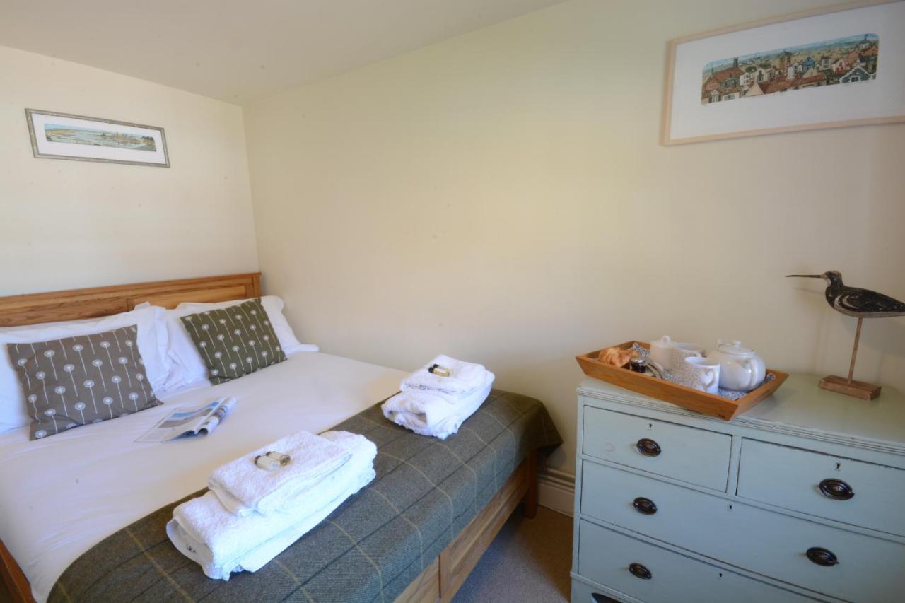 Pebble Beach Cottage, Aldeburgh Bagian luar foto