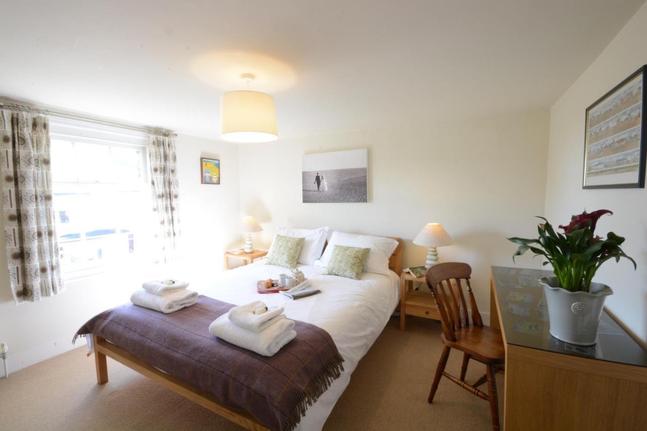 Pebble Beach Cottage, Aldeburgh Bagian luar foto